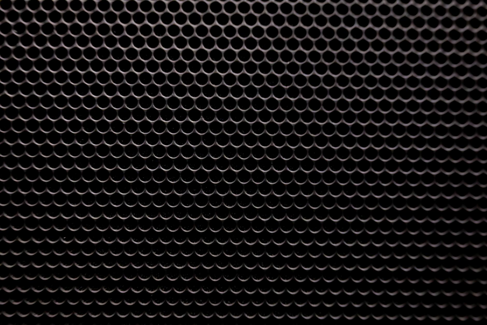 How Does Axew Evolve Into Fraxure and Haxorus?