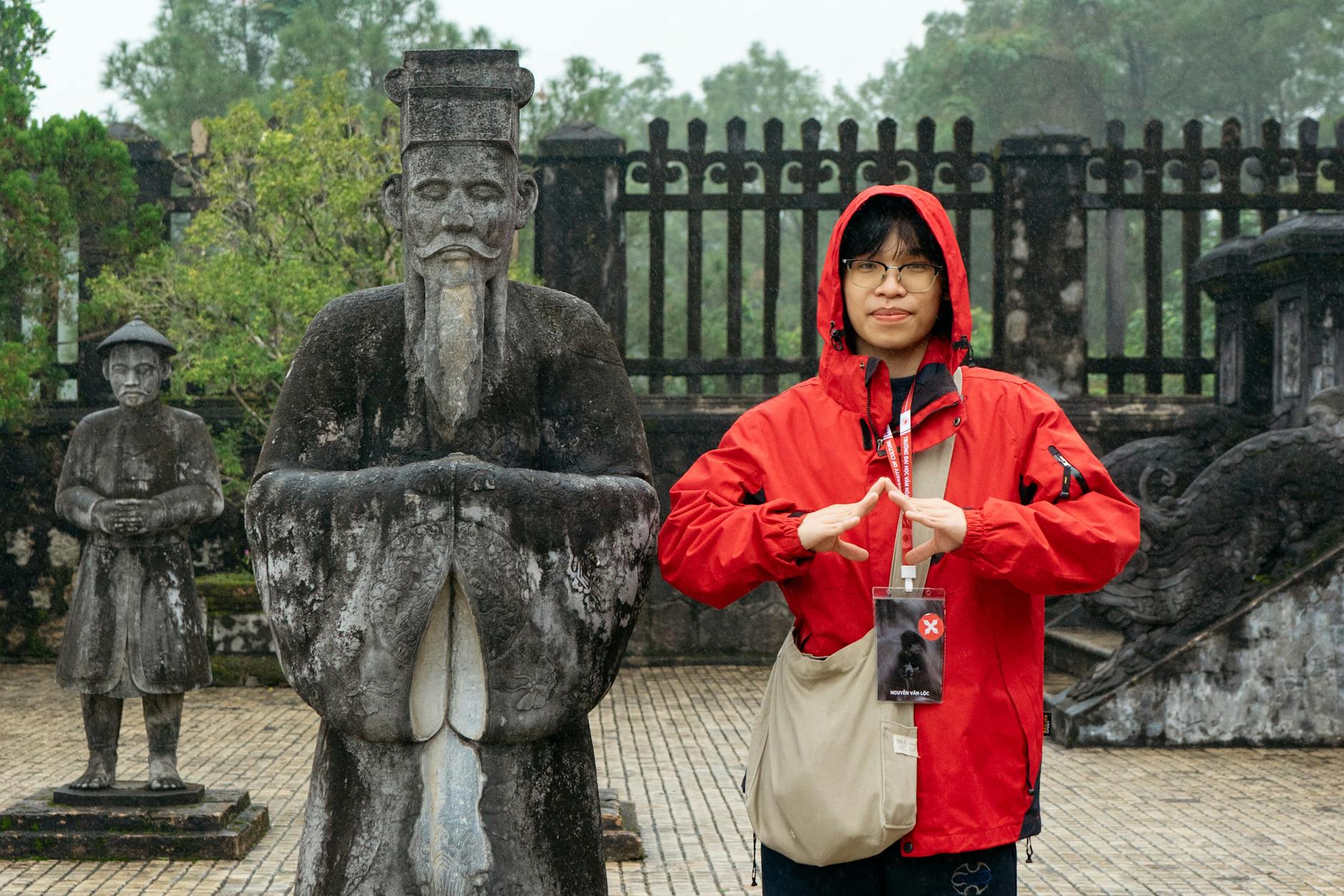 Hydreigon's Pseudo-Legendary Status and Base Stats