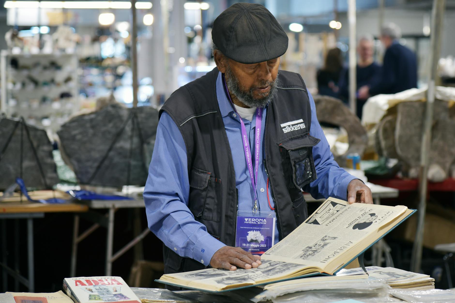 Collectors Are Learning To Spot Card Wear - Featured image