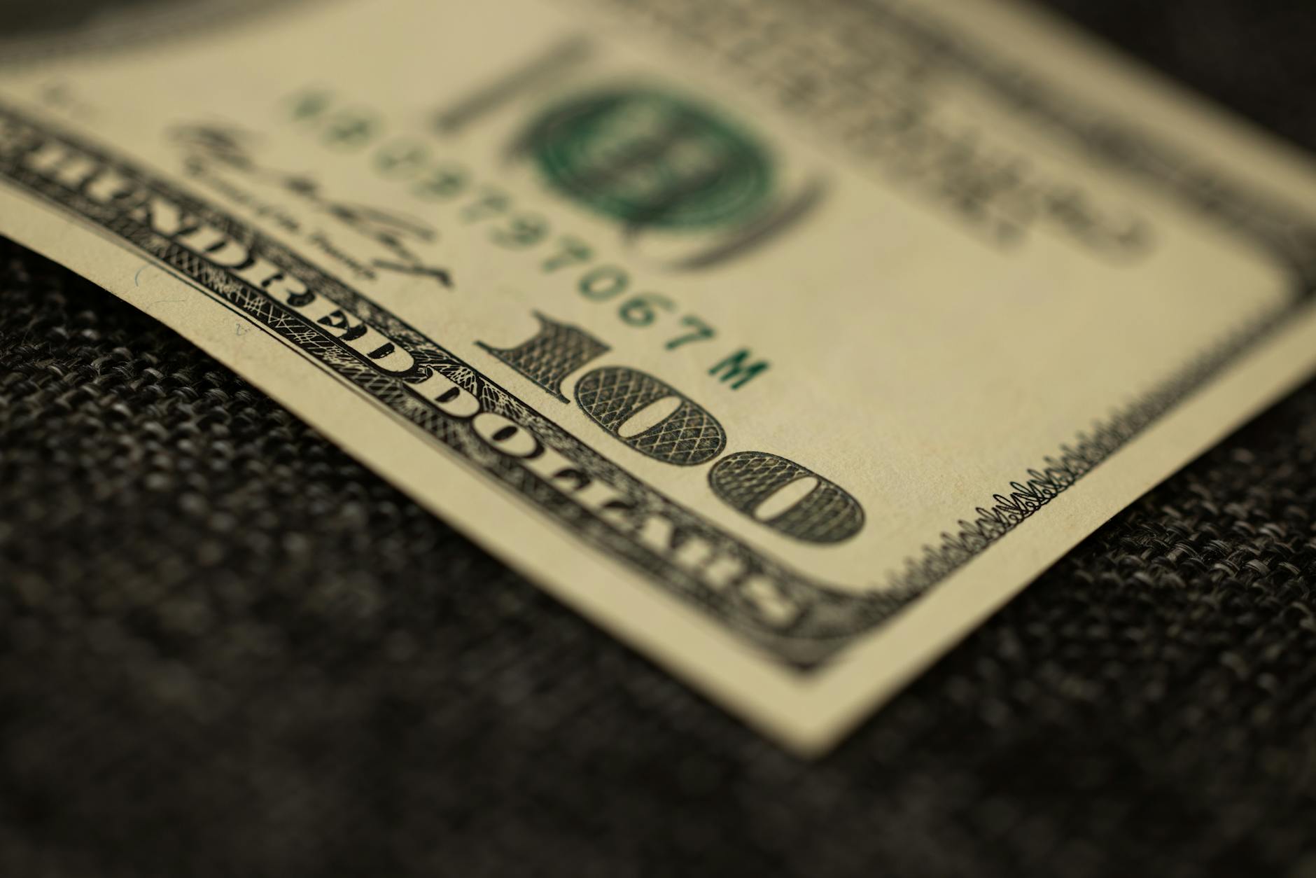 How Fast Can Your Money Actually Grow in Cards vs. Water?