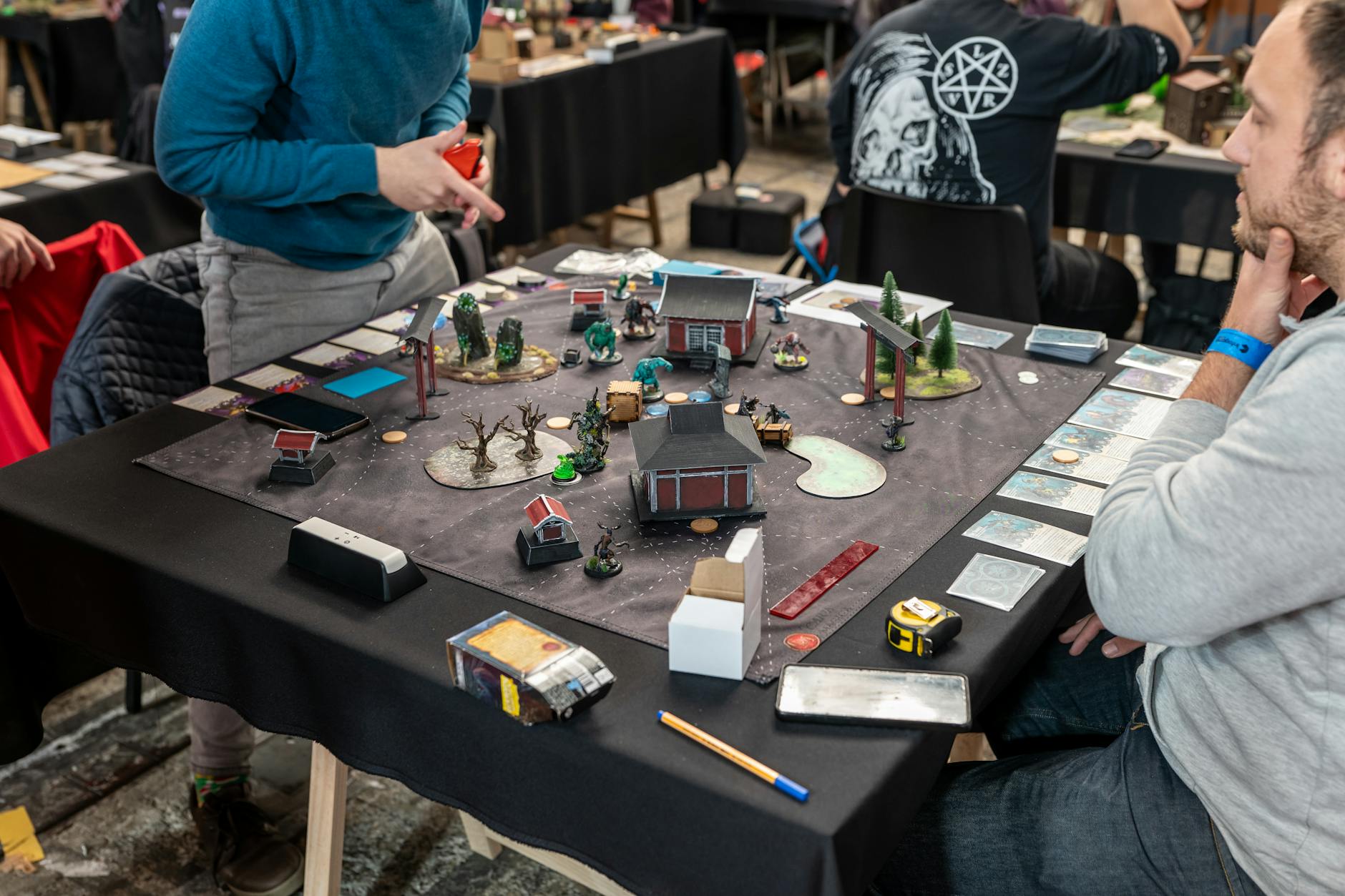 How Successful Games Use Event-Based Content Rotation