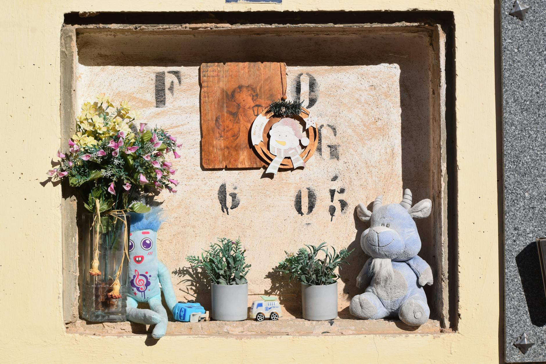 Which Niche Sets Offer Real Collector Demand?