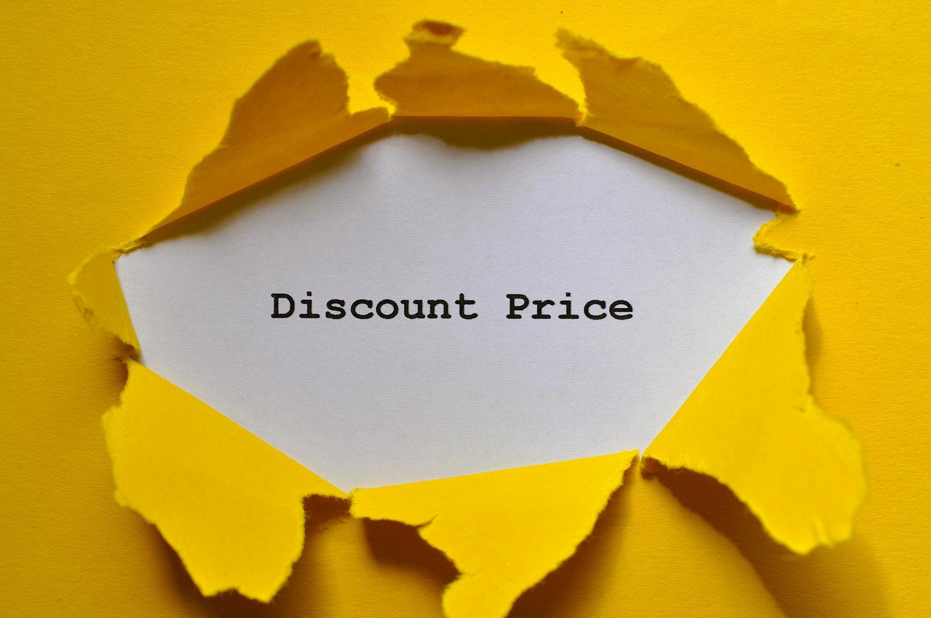 Historical Price Context and Comparable Cards