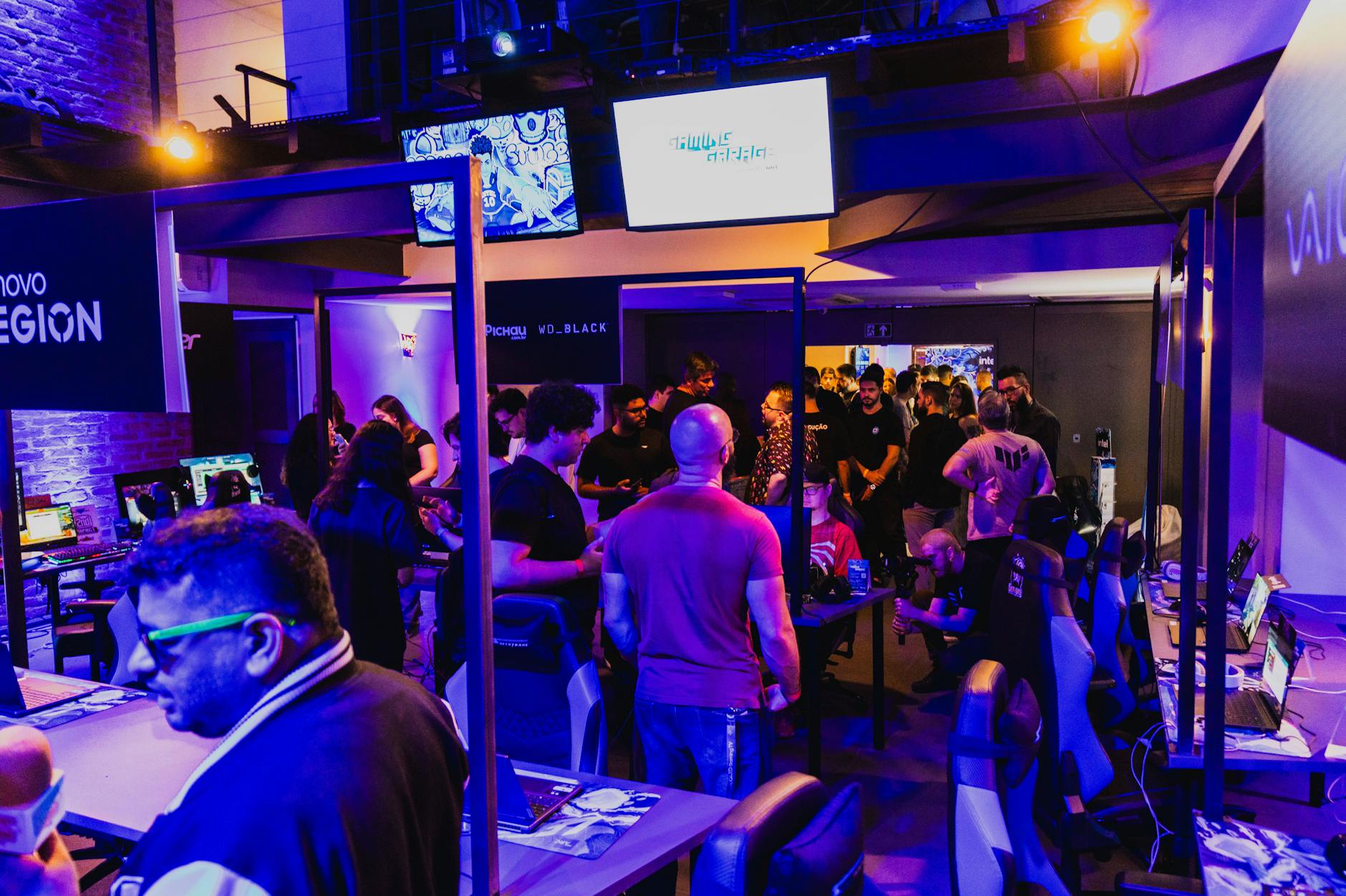 Live Events and Tournaments as Experience Anchors