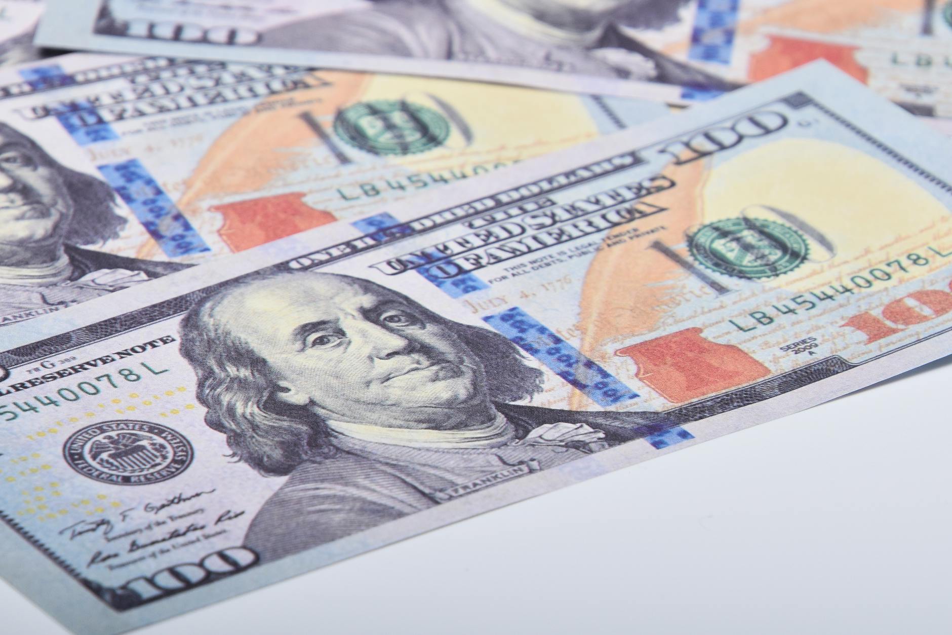 The Specific Value of Promo Flareons Across Grading Companies
