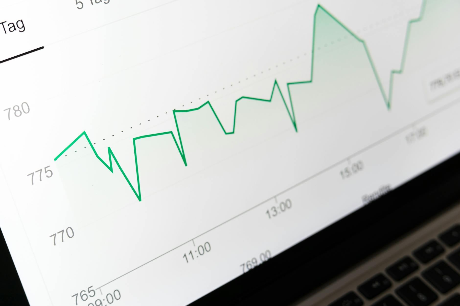 How Seasonal Trends Affected Base Set Demand in Late 2024
