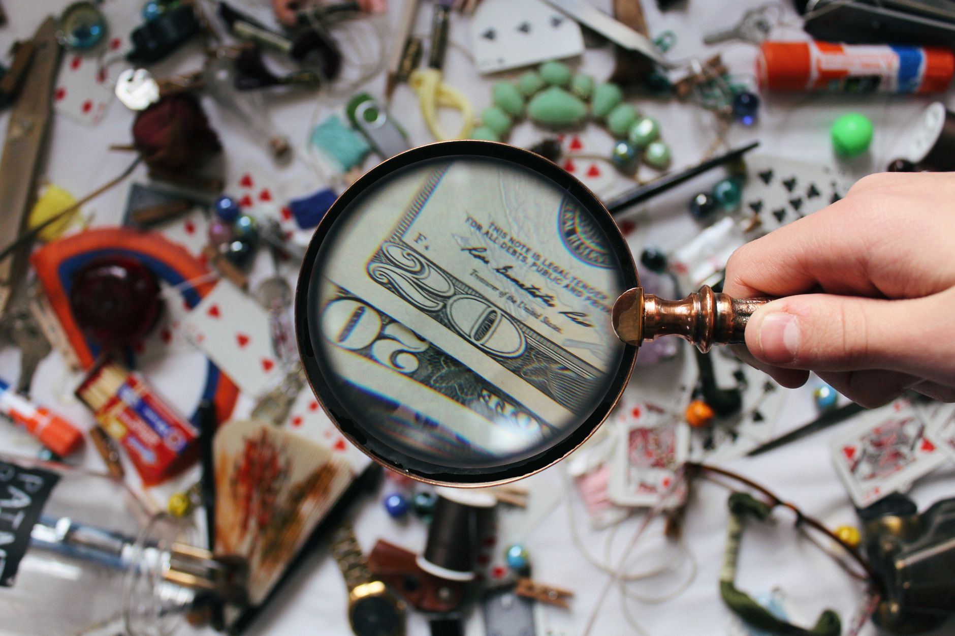 How to Find Current Pricing Data for Neo Discovery Vaporeon Holo