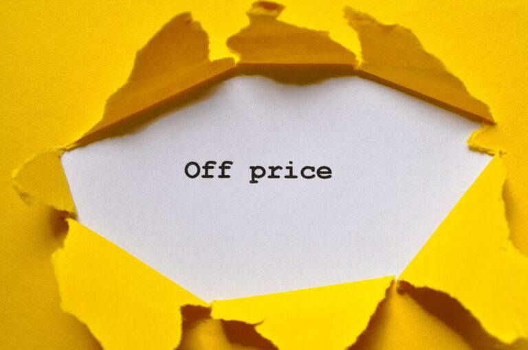 Why Alakazam Base Set Prices Are Getting More Attention - Featured image
