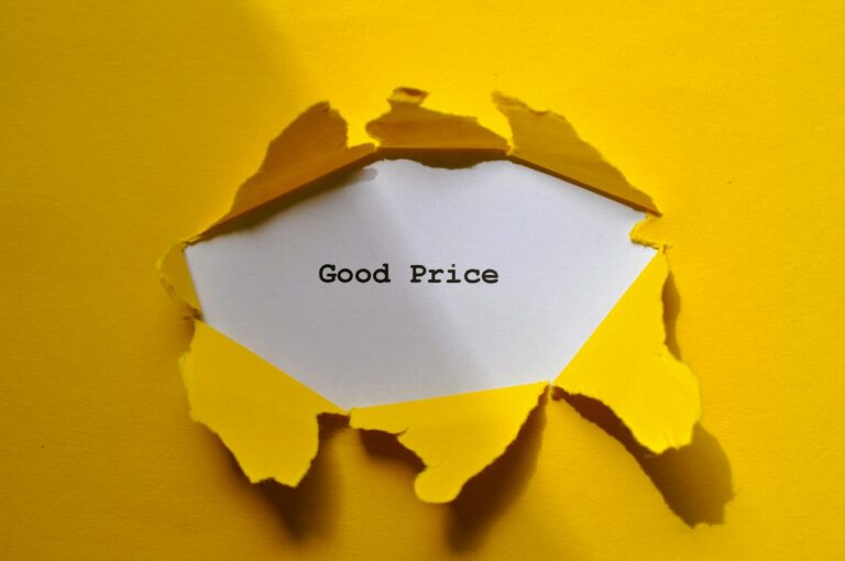 Why Gyarados Base Set Prices Are Getting More Attention - Featured image
