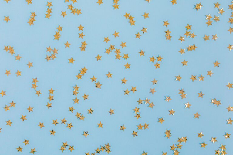 Where Is the Gold Star Located on an Original Pokemon Gold Star Card? - Featured image